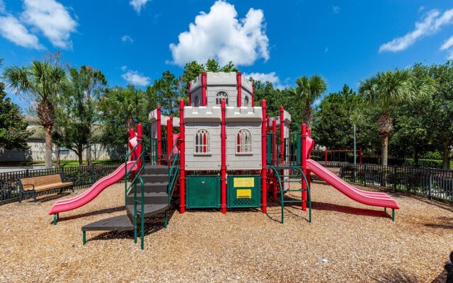 Spacious Home W/private Pool/spa & Free Waterpark!