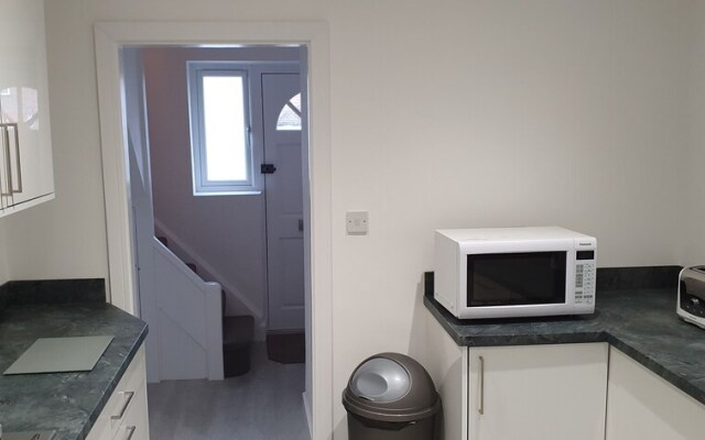 Modern Rochester 3 Bed House