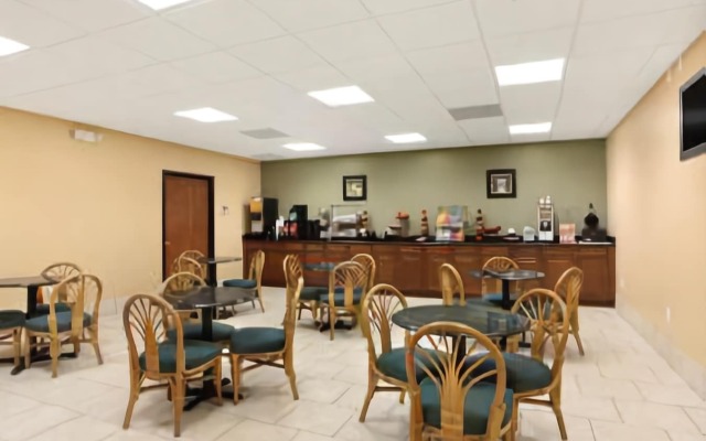 Ramada By Wyndham Lake Placid