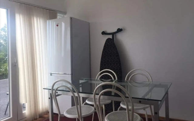 Rose Gerden Apartments and rooms