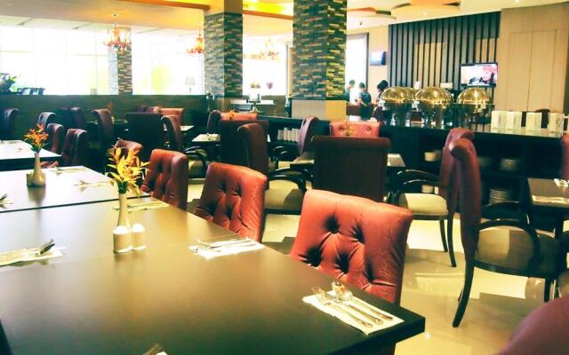 Sapphire Sky Hotel BSD City