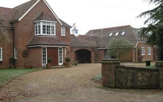 West Lodge at Porters End