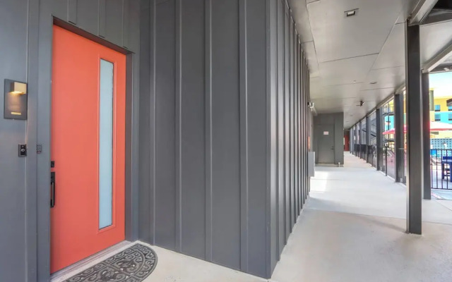 Pure Texas Poolside Oasis Steps to Entertainment