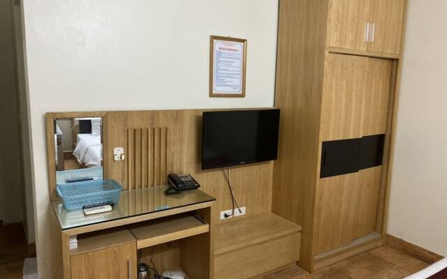 X6 Hotel