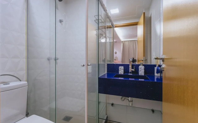 Apto com Piscina Wifi Ar-condicionado e Garagem