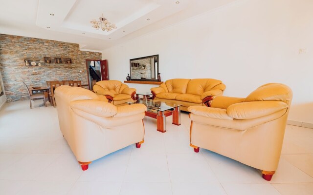 Rooftop View Apartments Rebero