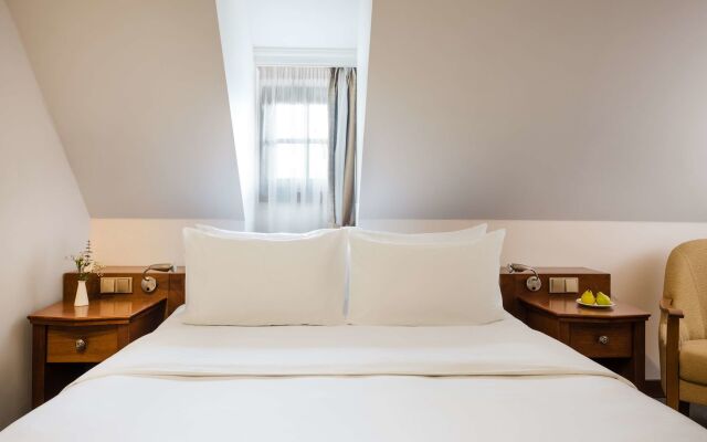 Lindner Hotel Prague Castle, part of JdV by Hyatt