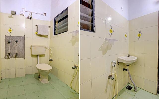 SPOT ON CHN1643 Grand Residency