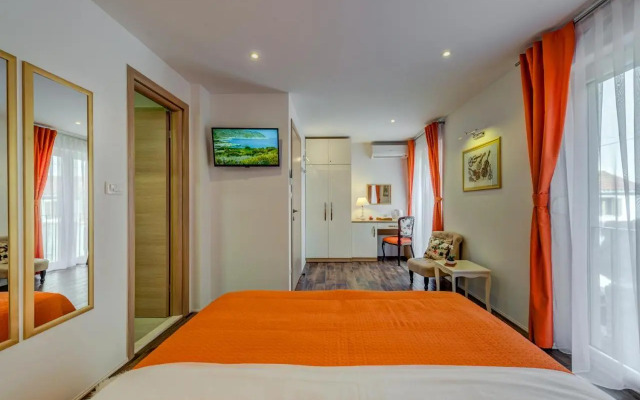 Room&Studio Apartment Just Enjoy