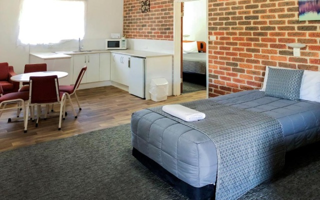 The Leeton Heritage Motor Inn – Guest Rooms – Leeton