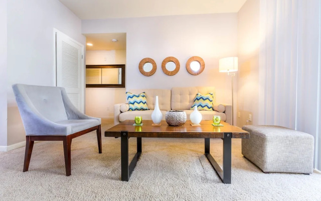 Broadway Apartment