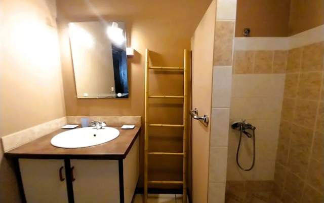 Tahiti - Vaitupa House