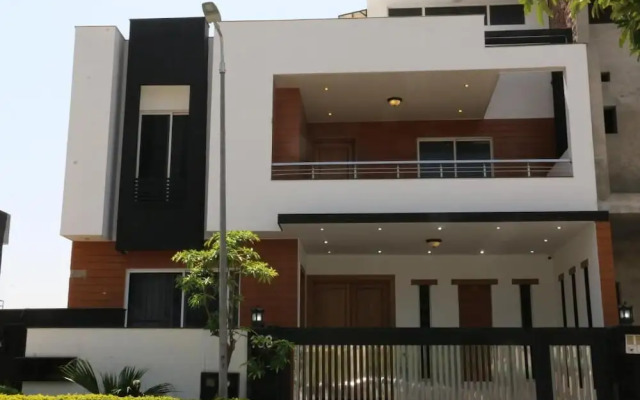 Paradise Palace Islamabad