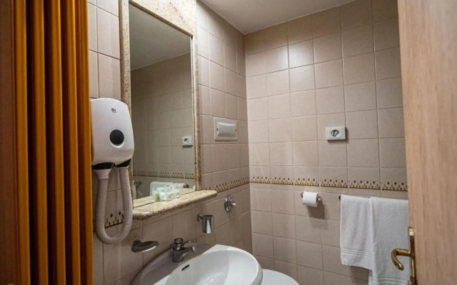 Hotel Mary