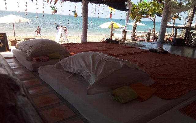 Ko Lanta Relax Beach Bungalows