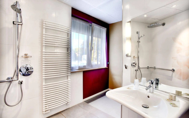 Logis Hôtel & Restaurant Arcombelle