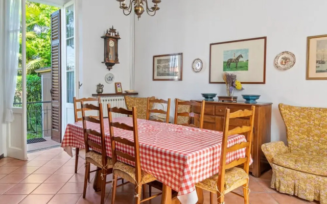 Quaint Holiday Home in Meina with Garden