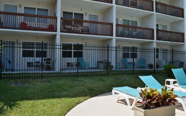 SeaBreeze 136 - 1 Br Condo