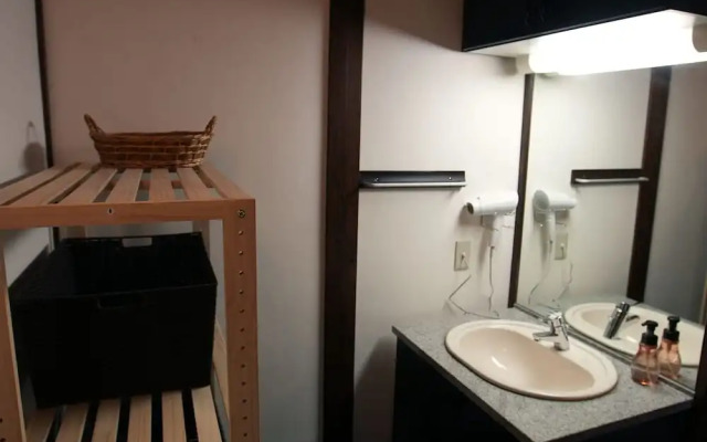 KAMIYASHIKI Private Hotel Self Check-in