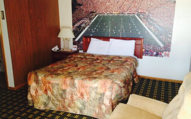 Big 12 Motel