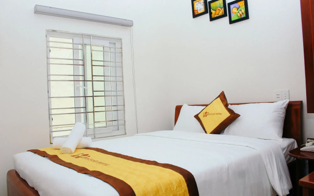 Bostand Hotel