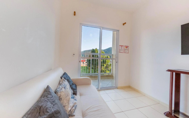 Ubatuba Apartamento a 9 minutos da praia grande 6P