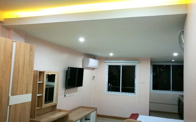 Walking Street Residence - Boutique Suites