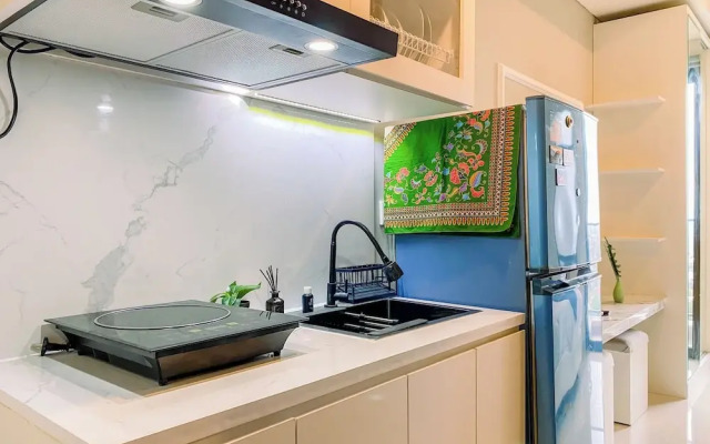 Cozy and Enjoy Living Studio at Vasaka Solterra Apartment