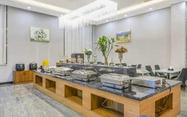 Yunli Impression Hotel