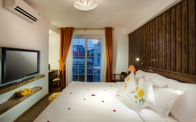 Singita Classy Boutique Hotel – Guest Rooms – Hanoi