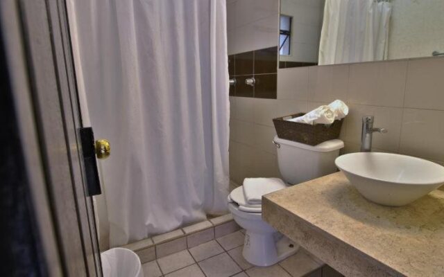 Hostal Punto 79 - Hostel