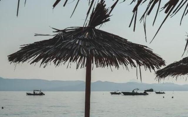 Bungalows Iphigenia