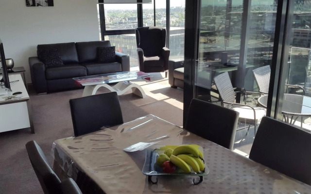 Dockland View Apartment
