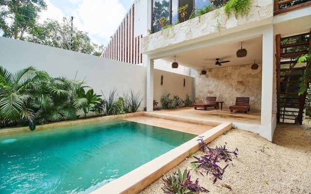 Aktal Tulum 8 By Lockey