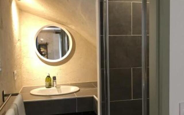 Suite Privée Avec Salon 120M2