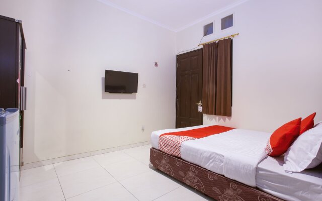 Hotel O Graha 99