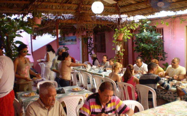 Hostal D Oleo Méndez