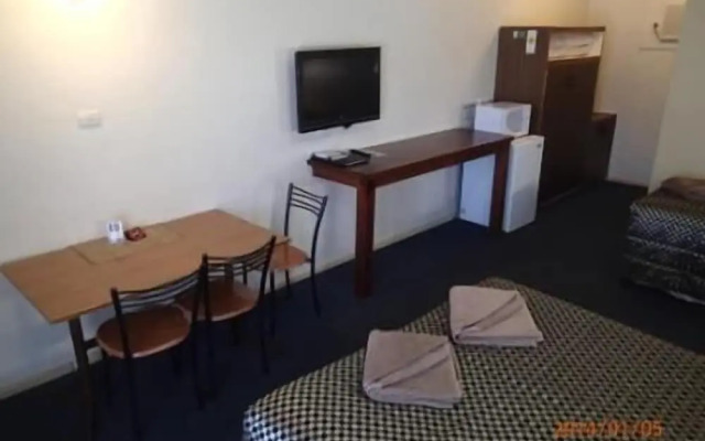 Augusta Courtyard Motel