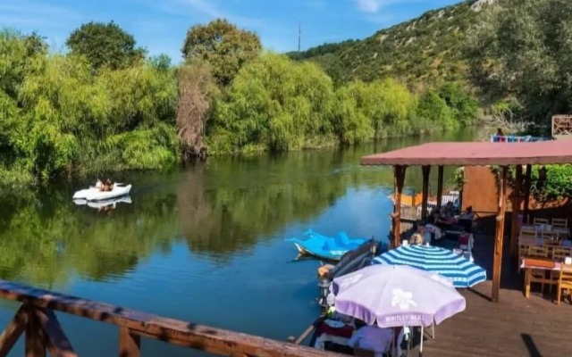 İpek Koza Motel