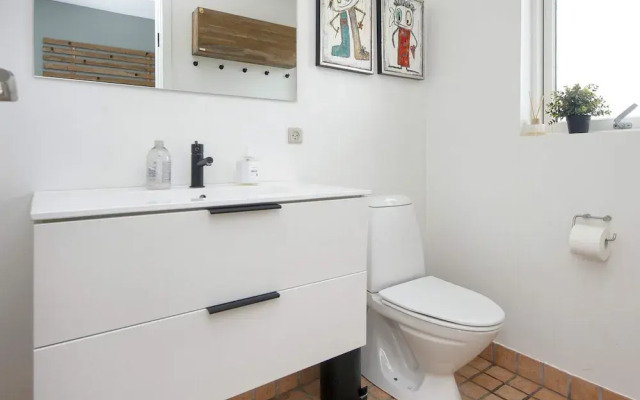 18 Person Holiday Home in Harboore