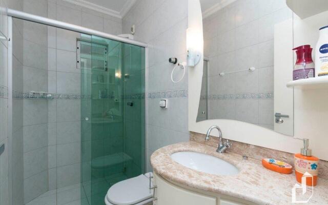 Frente ao mar - Residencial Guilhermina - Casa 08