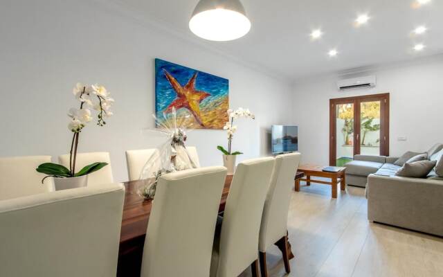 House - 3 Bedrooms with Pool and WiFi - 107616