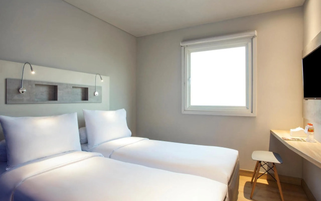 ibis budget Surabaya Diponegoro