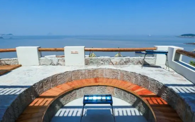 Wenling Sea Empty Courtyard Homestay