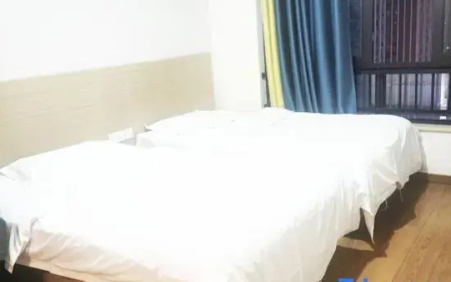 Qihang E-sports Hotel (Weidianyuan Metro Way Station)