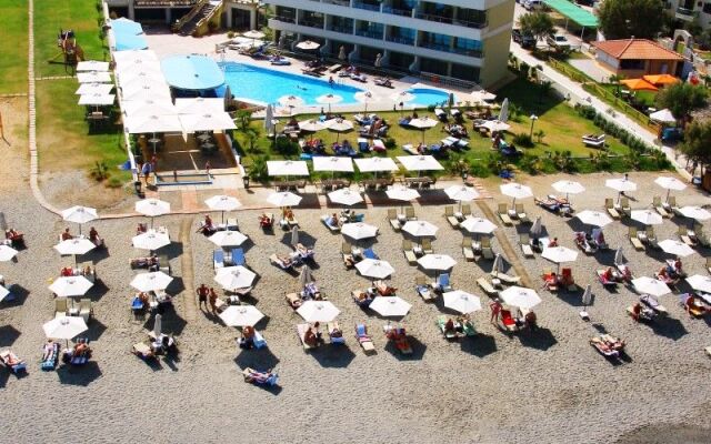 Thalassa Beach Resort - Adults Only