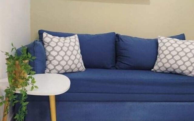 ina's apartment