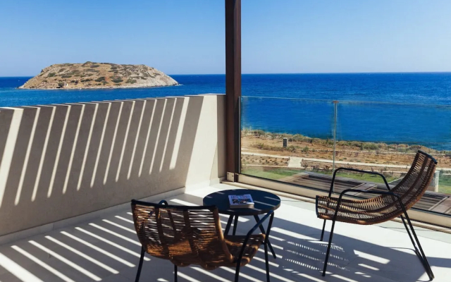 Yades Instyle Villas