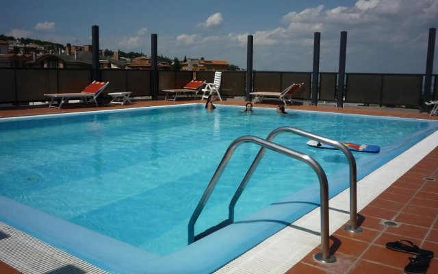 Hotel Montecarlo