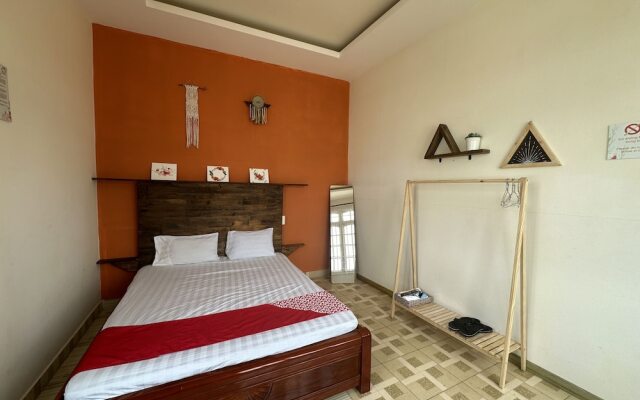 SPOT ON 1229 Happy Dream Homestay